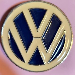 Volkswagen enamel belt buckle